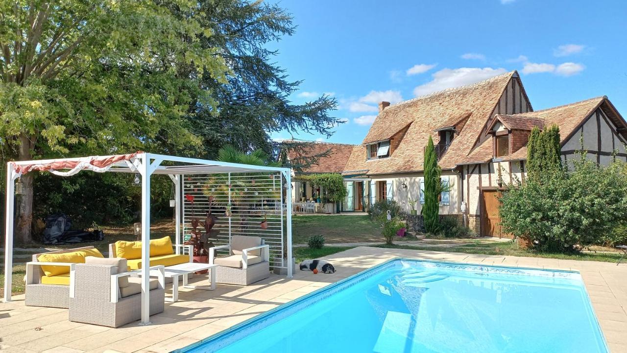 En Pleine Campagne, Proche Du Mans - Chambre D'Hotes Fillé Exterior foto